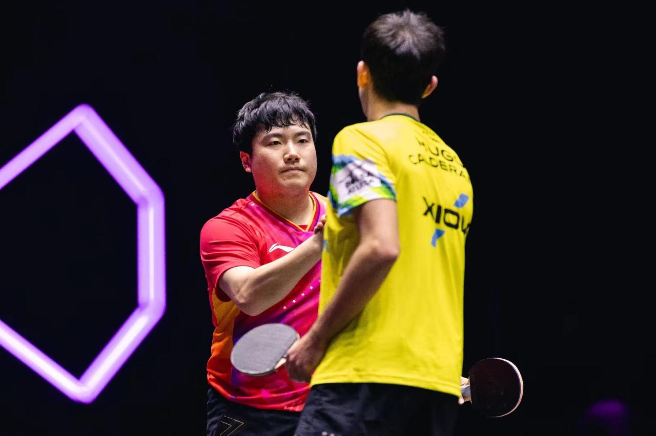 爱游戏在线-韩国队鏖战法国队，梁靖崑扛起全队