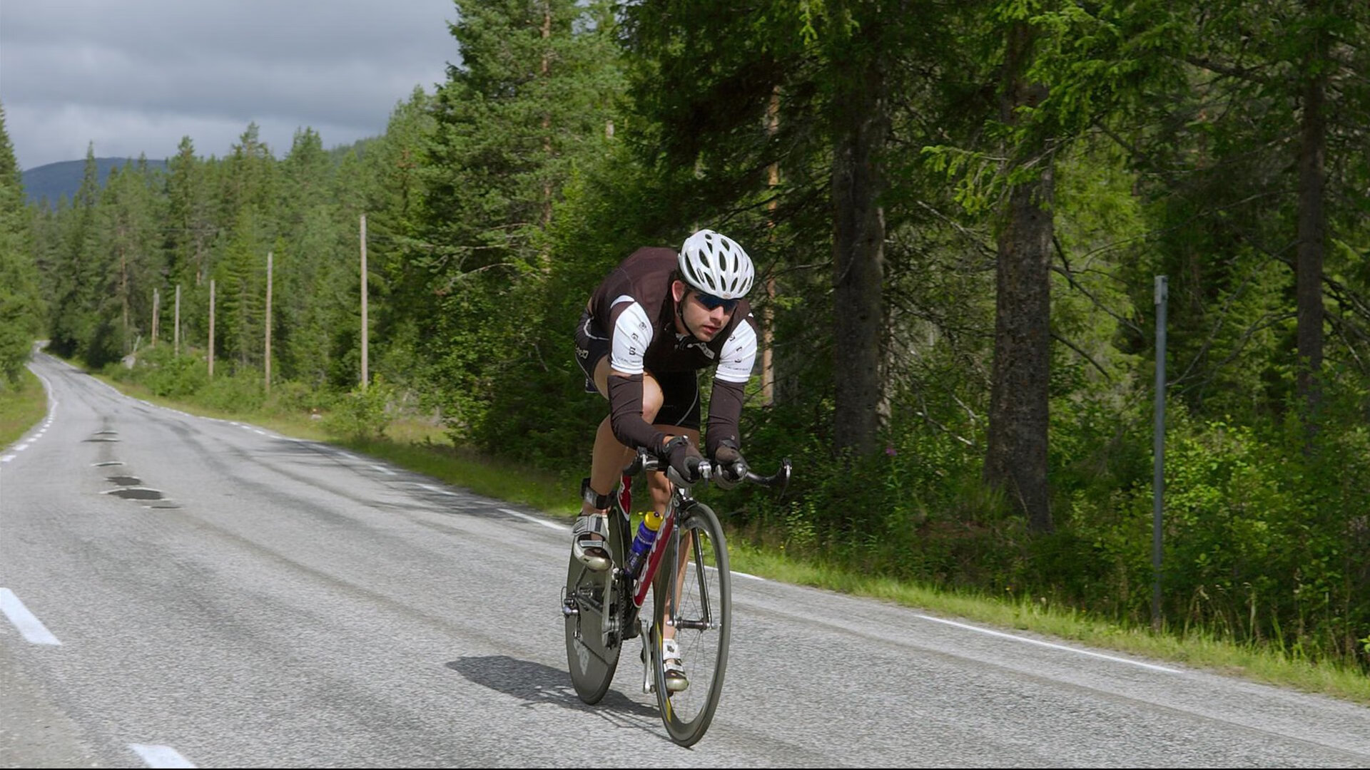 北欧寒流中的法兰西烈焰,本泽马高光映照下的阿森纳丹麦之战